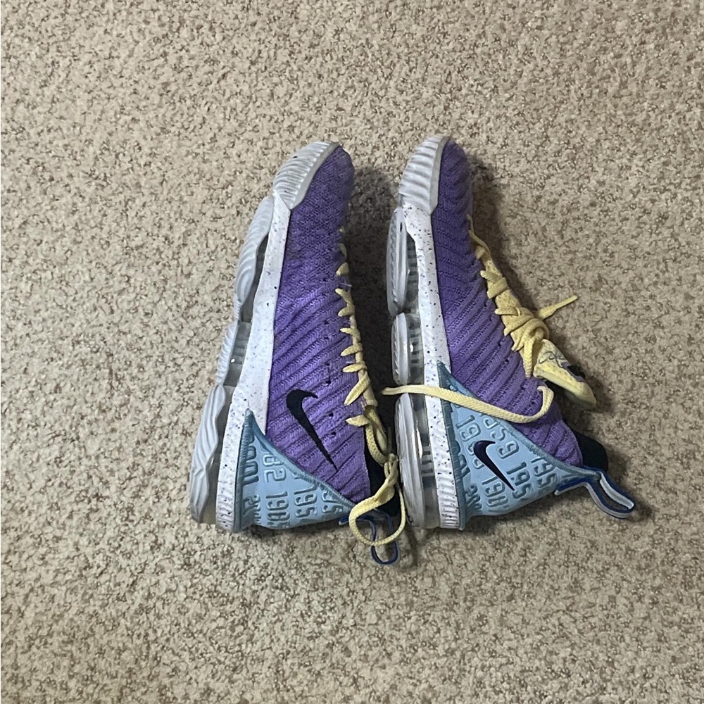 Lebron 16 “Laker Heritage”